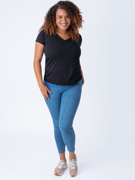 Women's V-Neck All Black 3-Pack